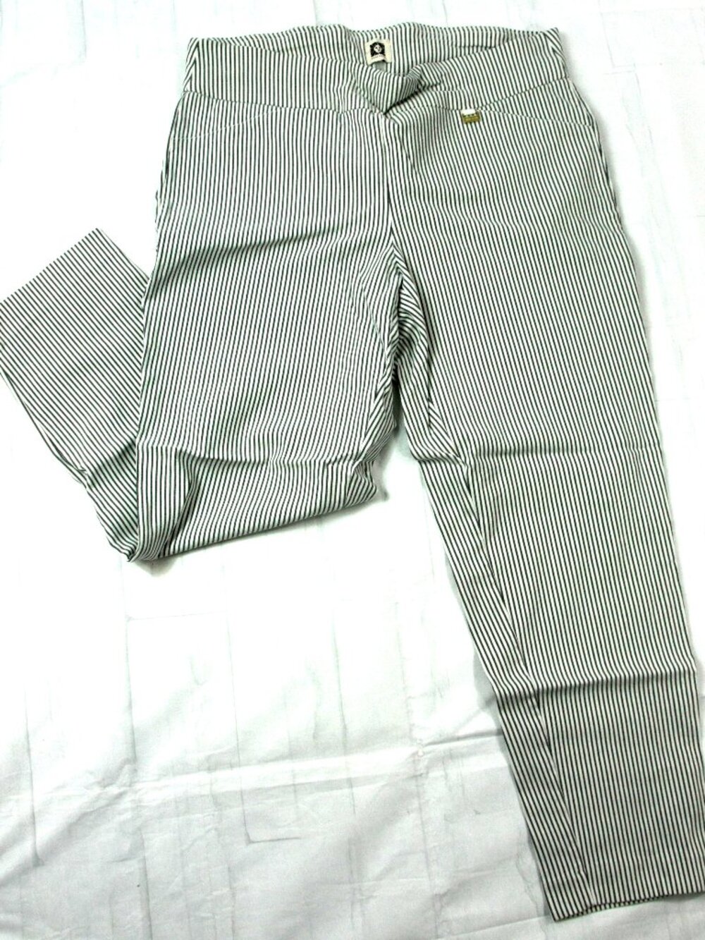 Anne Klein Pinstripe Stretch Casual Comfort Tapered Leg Cropped Pants Slacks 1X